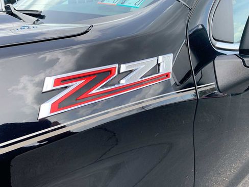 Used 2022 Chevrolet Silverado 1500 LTZ image 30