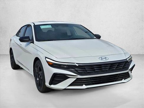 New 2026 Hyundai Elantra SEL Sport w/ Cargo Package FWD image 7