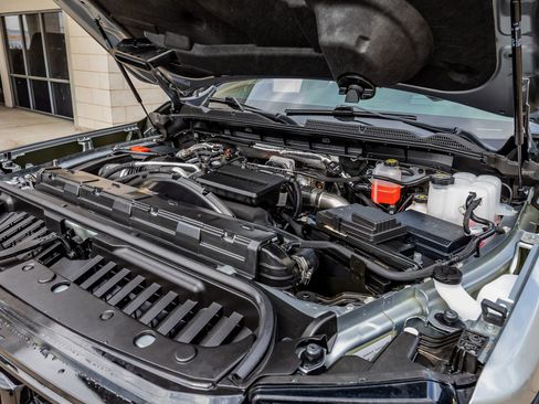 Used 2026 GMC Sierra 2500 AT4X image 40