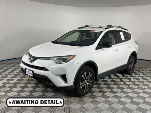 Used 2016 Toyota RAV4 LE AWD/4WD image 1