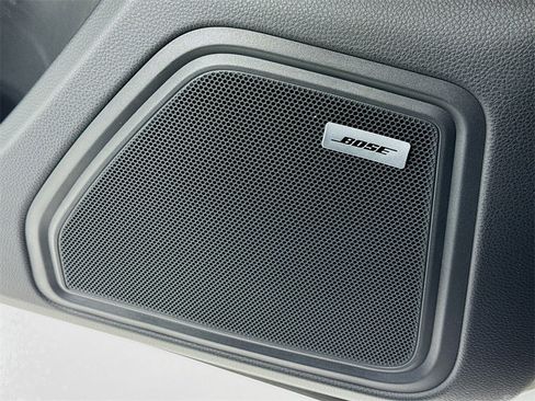 Used 2020 Porsche Macan image 12