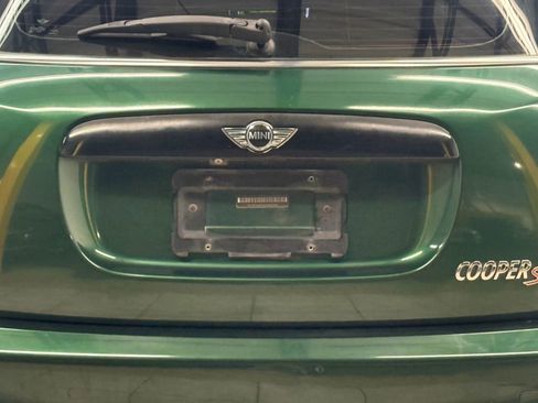 Used 2016 MINI Cooper S image 11