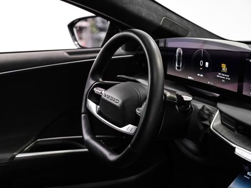 Used 2024 Lucid Air Touring AWD/4WD image 18