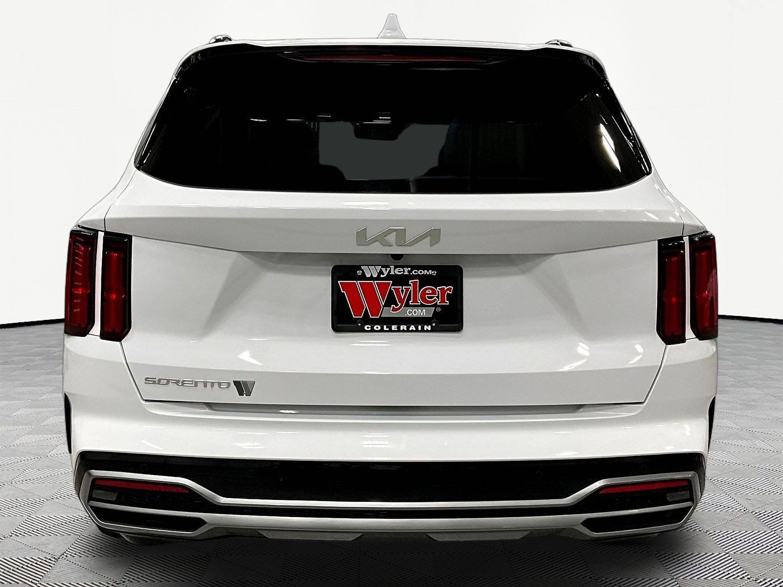 Used 2023 Kia Sorento SX FWD image 5