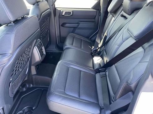 New 2025 Ford Bronco Big Bend w/ Black Diamond Package AWD/4WD image 6