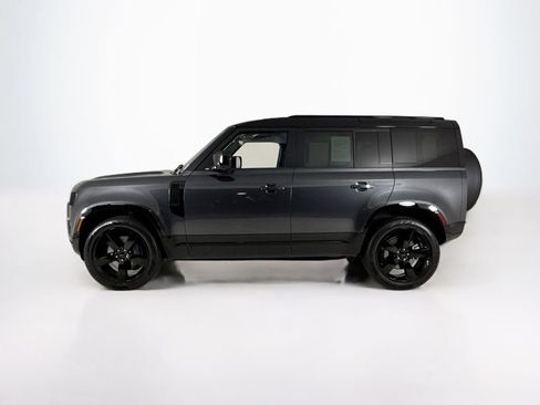 Used 2026 Land Rover Defender 110 X-Dynamic SE AWD/4WD image 2