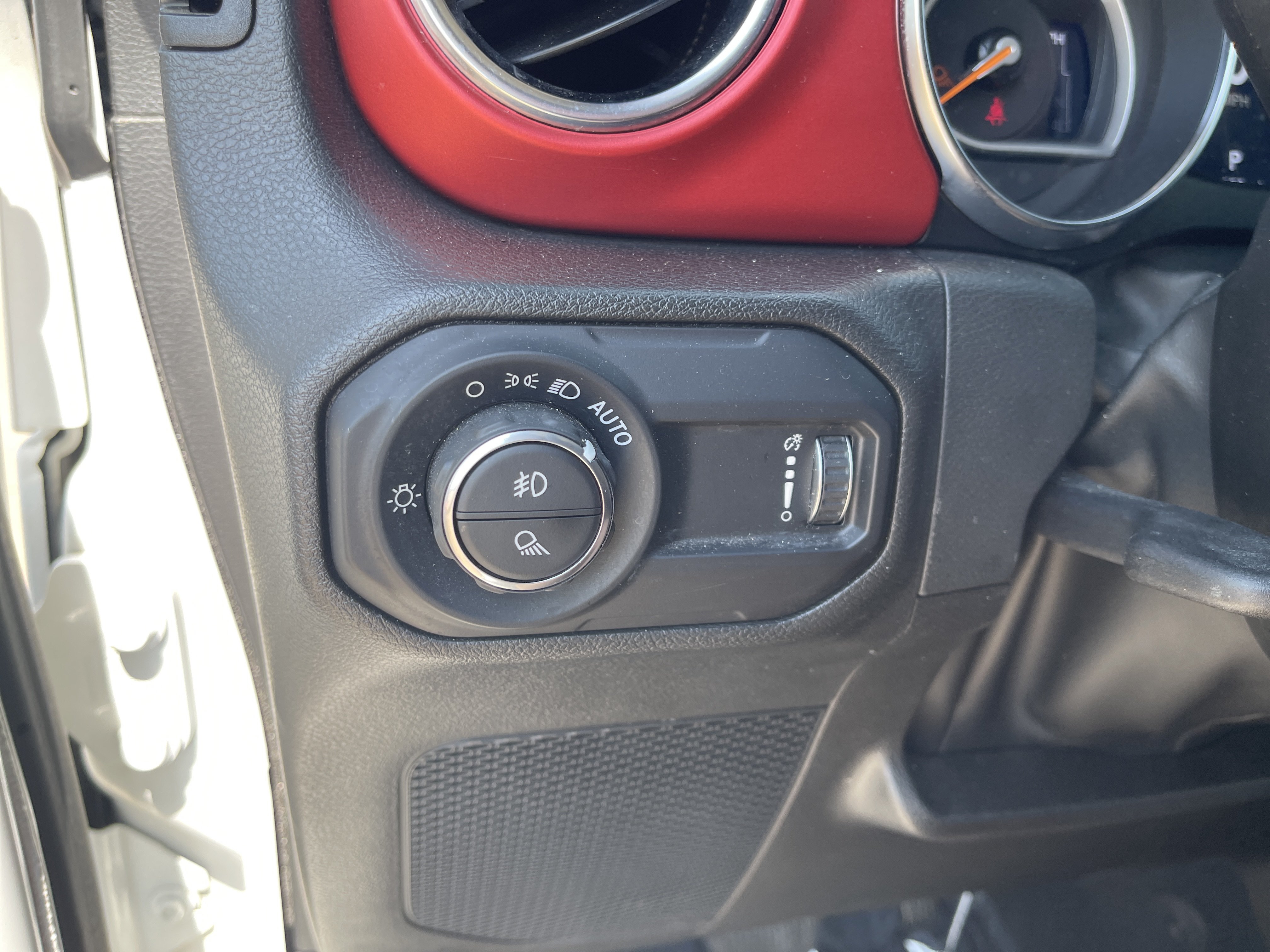 Used 2023 Jeep Gladiator Rubicon w/ LED Lighting Group AWD/4WD image 20