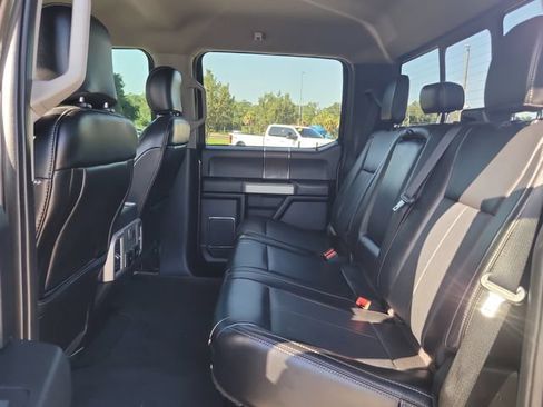 Used 2020 Ford F250 Lariat w/ Lariat Ultimate Package AWD/4WD image 12