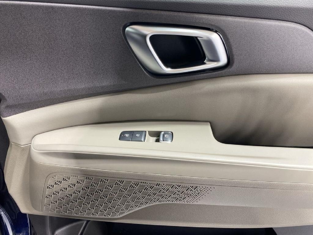 New 2026 Kia Carnival EX FWD image 27