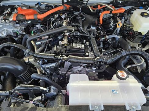 Certified 2025 Toyota Tacoma TRD Off-Road w/ TRD Off Road Upgrade Package image 26