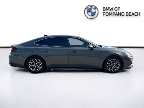 Used 2022 Hyundai Sonata SEL w/ Convenience Package FWD image 8