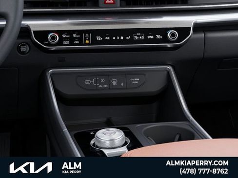 New 2026 Kia Carnival SX w/ SX Dark Edition Package FWD image 23