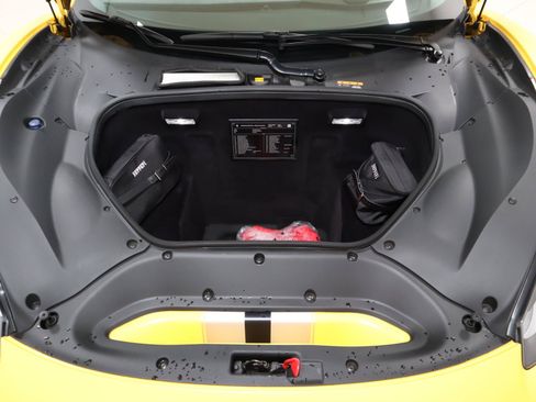 Certified 2019 Ferrari 488 Pista Coupe RWD image 12