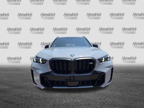 Used 2025 BMW X5 M60i AWD/4WD image 3