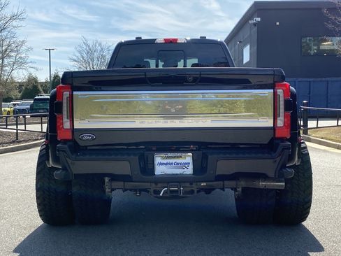 Used 2026 Ford F450 Platinum w/ Platinum Plus Package image 16