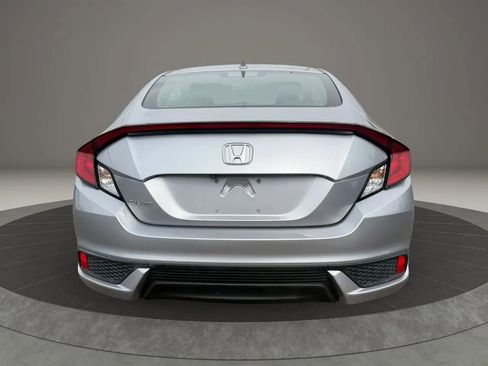 Used 2019 Honda Civic EX image 6