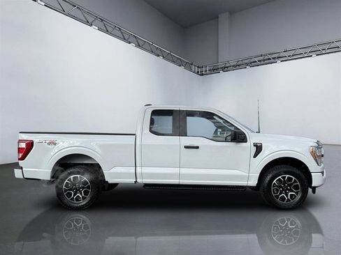 Used 2022 Ford F150 XL w/ STX Appearance Package image 3