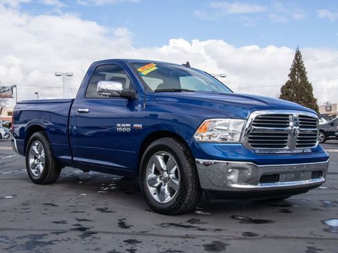 Used 2017 RAM 1500 Big Horn RWD image 1