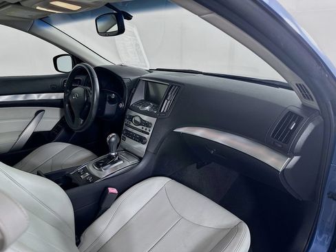 Used 2011 INFINITI G37 Convertible w/ Premium Pkg RWD image 36