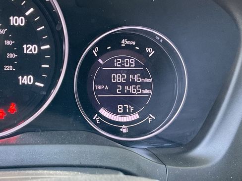 Used 2019 Honda HR-V LX image 33