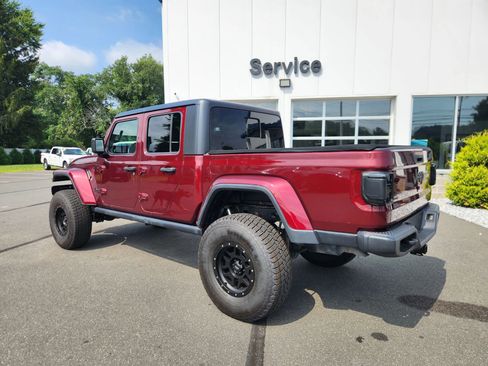Used 2021 Jeep Gladiator Sport image 11