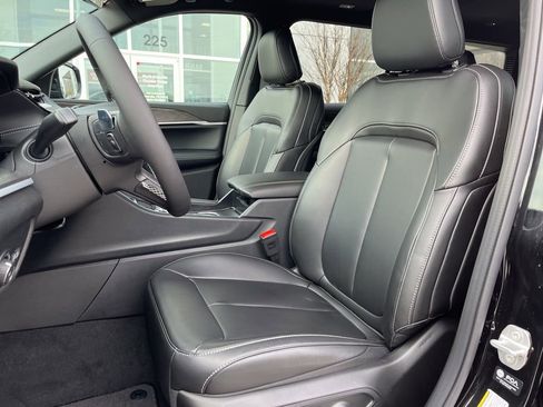 New 2026 Jeep Grand Cherokee L Limited image 4