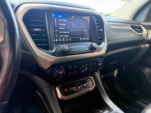 Used 2022 GMC Acadia Denali FWD image 19