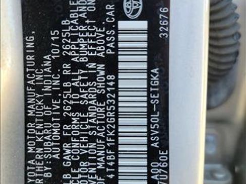 Used 2016 Toyota Camry XLE image 23