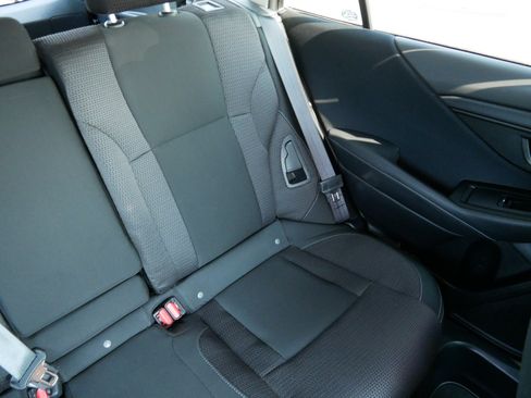 Used 2025 Subaru Outback Premium AWD/4WD image 14