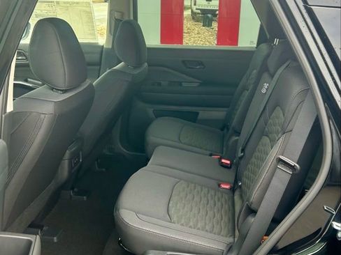 New 2026 Nissan Pathfinder S AWD/4WD image 8