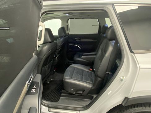 Used 2022 Kia Telluride SX w/ SX Prestige Package image 34