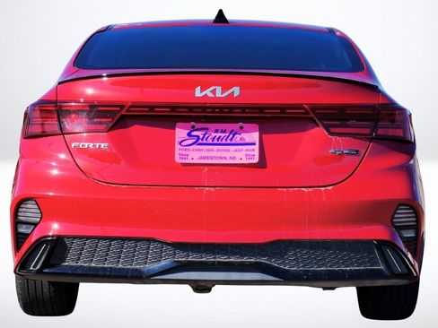 Used 2024 Kia Forte GT-Line w/ GT-Line Premium Package image 3