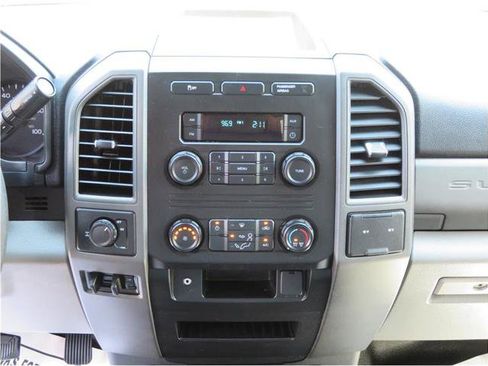 Used 2017 Ford F250 XL w/ Snow Plow Prep Package AWD/4WD image 24