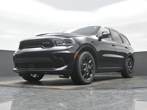 New 2026 Dodge Durango GT image 12