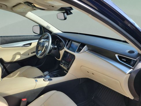 Used 2021 INFINITI QX50 Luxe FWD image 7