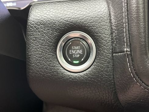 Certified 2023 GMC Yukon Denali AWD/4WD image 24