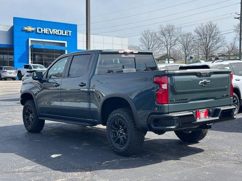 New 2026 Chevrolet Silverado 1500 ZR2 image 3