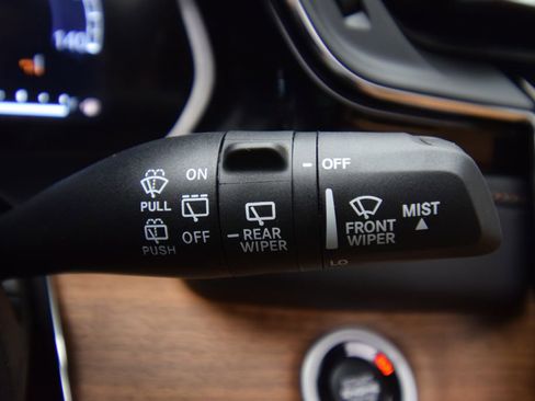 New 2025 Jeep Grand Cherokee L Summit image 32