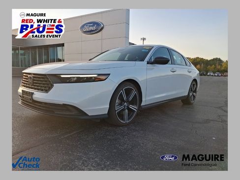 Used 2023 Honda Accord Sport image 1