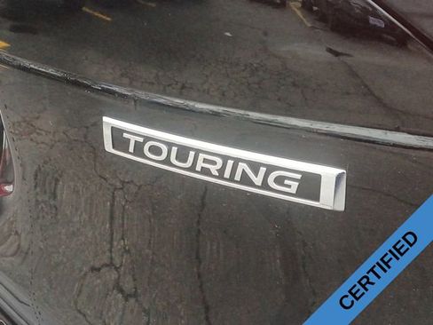 Certified 2025 Subaru Forester Touring AWD/4WD image 29