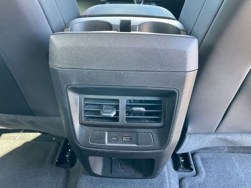 Used 2023 Chevrolet Colorado Z71 w/ Z71 Convenience Package 2 AWD/4WD image 60