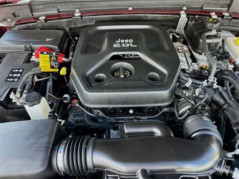 Used 2021 Jeep Wrangler Unlimited Sport S image 28