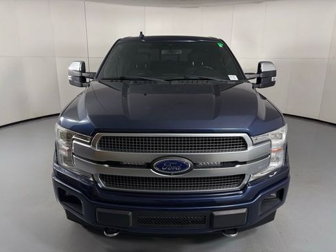 Used 2018 Ford F150 Platinum w/ Equipment Group 701A Luxury image 3