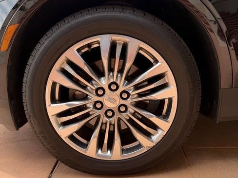 Used 2017 Cadillac XT5 Premium Luxury w/ Driver Assist Package FWD image 67