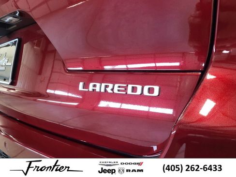 New 2025 Jeep Grand Cherokee L Laredo w/ Luxury Tech Group I image 11