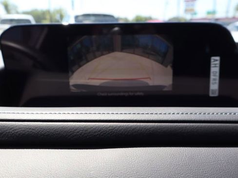Used 2025 MAZDA CX-30 AWD 2.5 S w/ Select Sport Pkg image 35