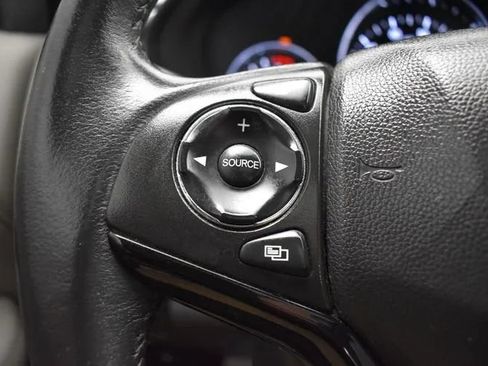 Used 2018 Honda HR-V EX-L image 25