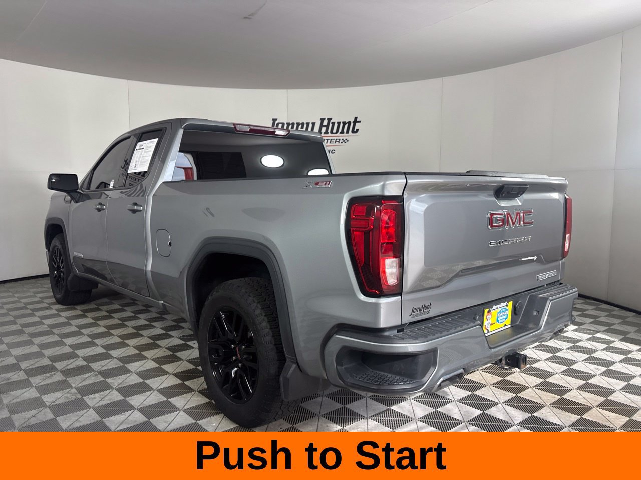 Used 2023 GMC Sierra 1500 Elevation AWD/4WD image 9