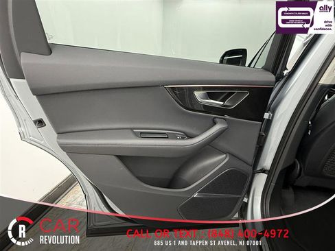 Used 2024 Audi Q7 3.0T Premium Plus image 41