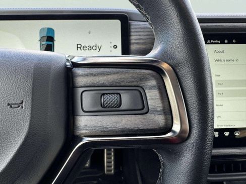 Used 2022 Rivian R1T Adventure image 27